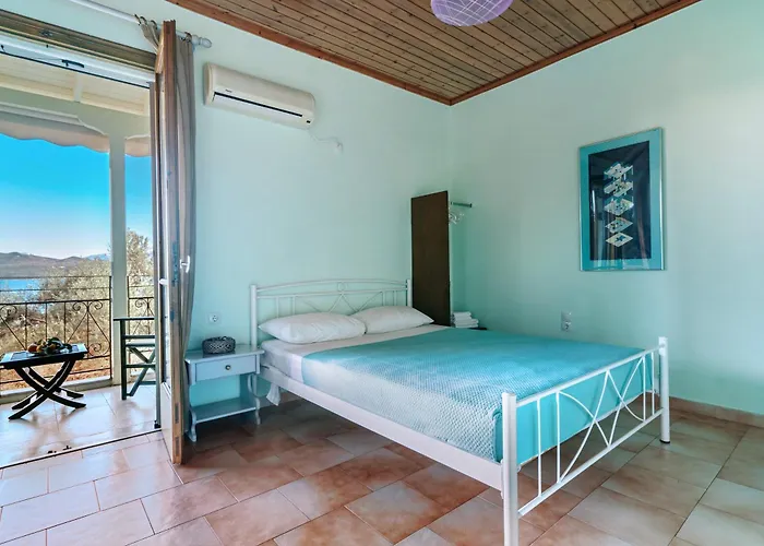 Old Boat Double 10 Apartment Nikiana